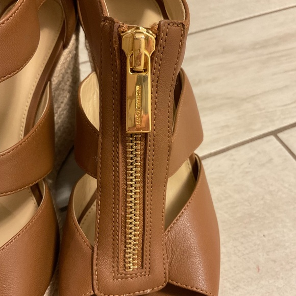 Brown Michael Kohr wedges. C - Picture 10 of 15